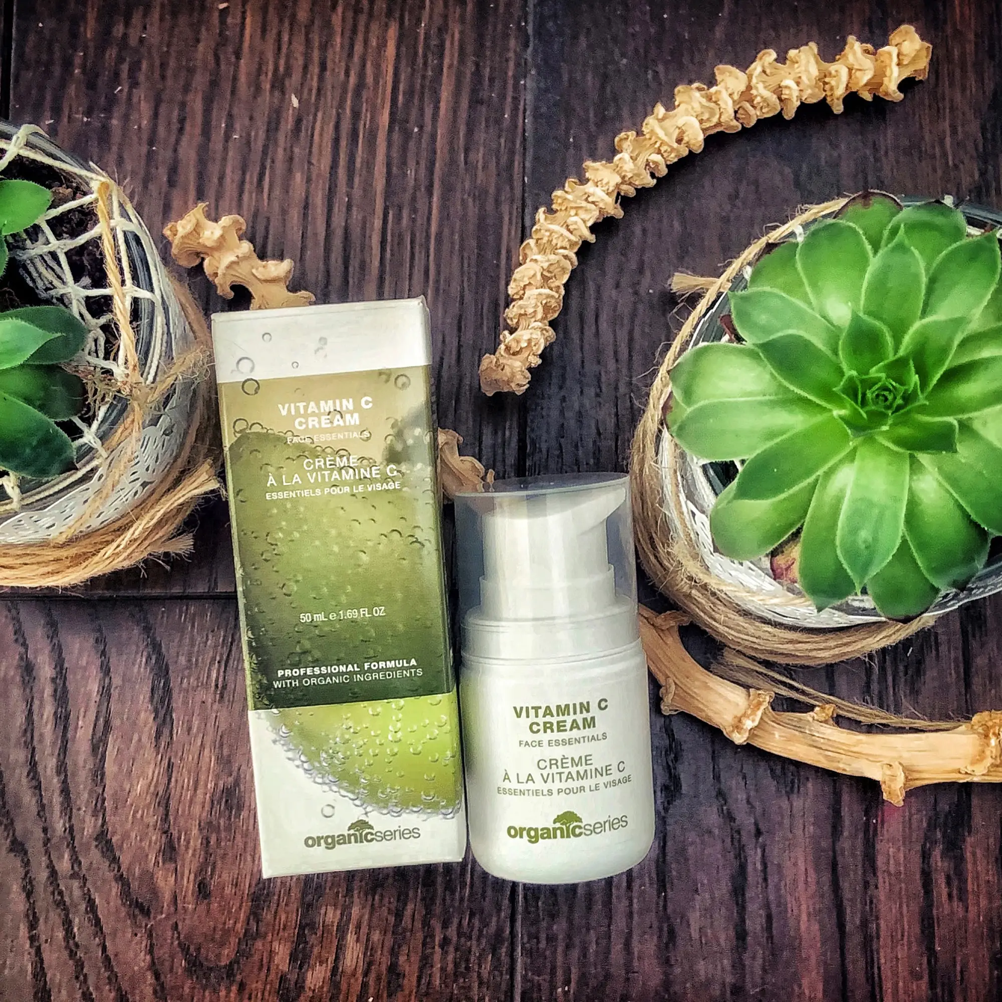 Vitamin C Cream von OrganicSeries für professionelle Hautpflege in Stadtroda
